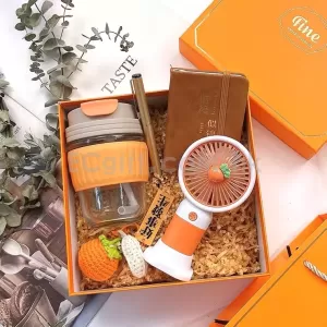 玻璃水樽+手持風扇+記事簿+金屬筆+匙扣