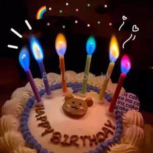 彩色火焰生日蠟燭