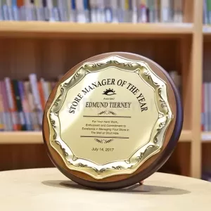 金屬壓花木質獎牌