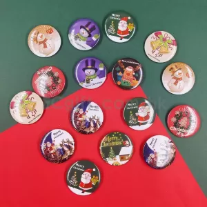 聖誕節胸針徽章 HK$0.69