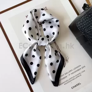 波點小方巾 HK$11.2
